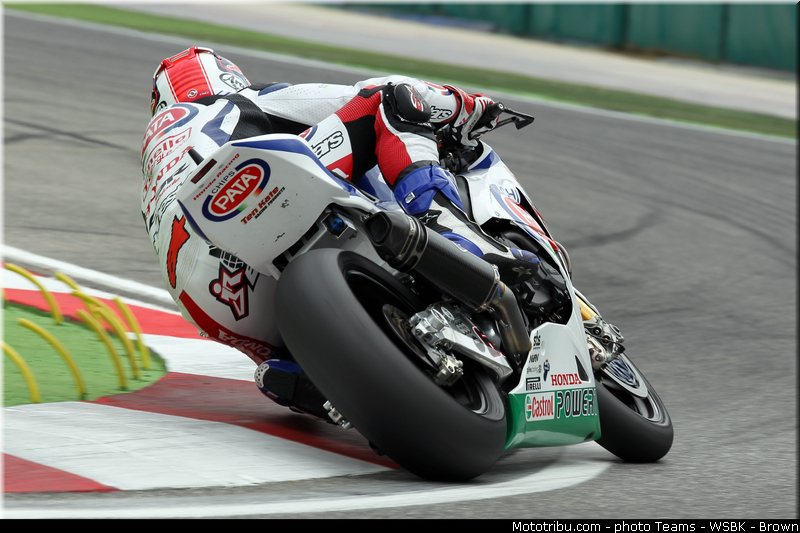 superbike_rea_011_italie_imola_2013
