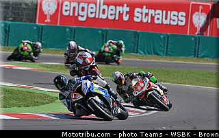 1000_superstock_001_italie_imola_2013.jpg