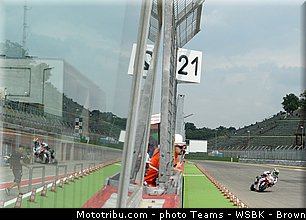 superbike_giugliano_004_italie_imola_2013.jpg