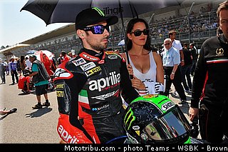 superbike_pit_babe_026_italie_imola_2013.jpg