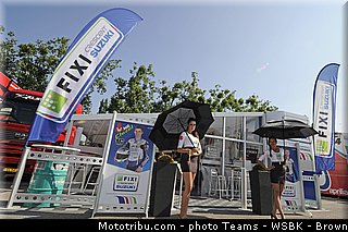 superbike_pit_babe_030_italie_imola_2013.jpg