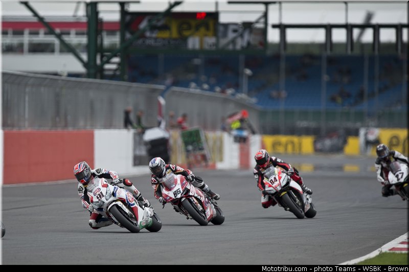 superbike_021_wsbk_2013_angleterre_silverstone