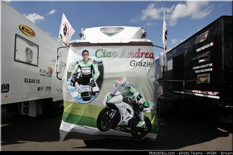 superbike_ambiance_004_wsbk_2013_angleterre_silverstone