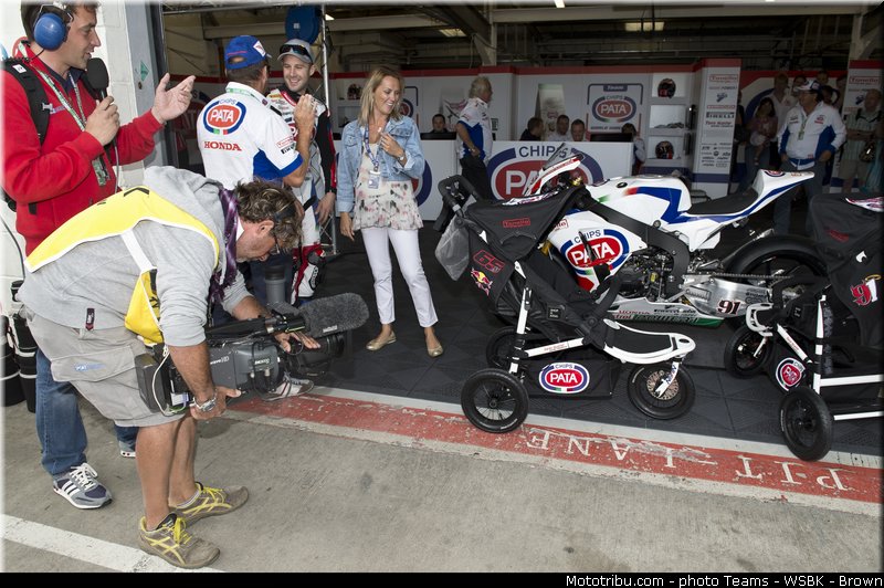 superbike_ambiance_011_wsbk_2013_angleterre_silverstone