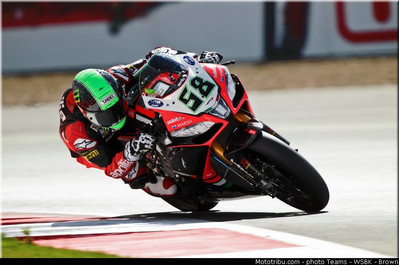 superbike_laverty_003_wsbk_2013_angleterre_silverstone