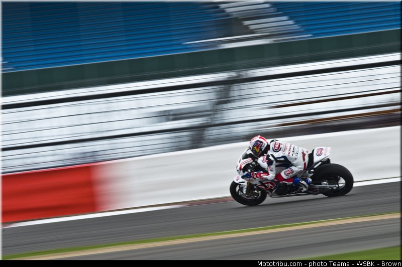 superbike_rea_011_wsbk_2013_angleterre_silverstone