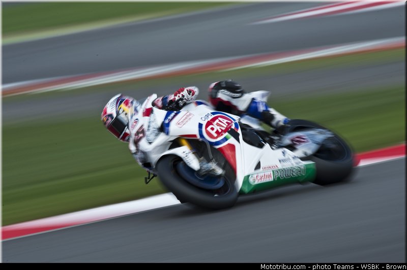superbike_rea_014_wsbk_2013_angleterre_silverstone