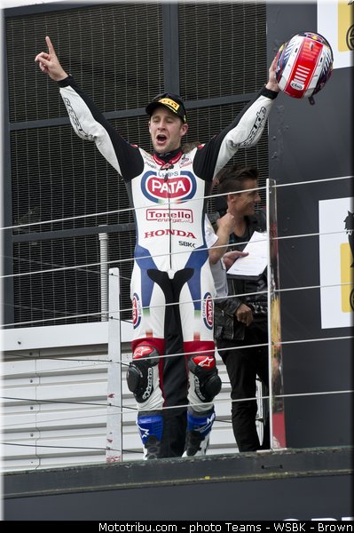 superbike_rea_024_wsbk_2013_angleterre_silverstone