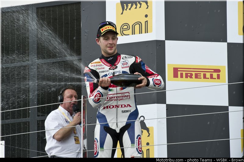 superbike_rea_029_wsbk_2013_angleterre_silverstone