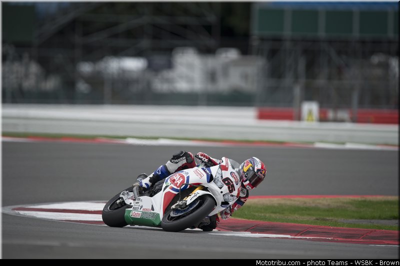 superbike_rea_033_wsbk_2013_angleterre_silverstone