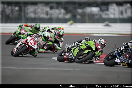 1000stk_003_wsbk_2013_angleterre_silverstone.jpg