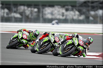 1000stk_004_wsbk_2013_angleterre_silverstone.jpg