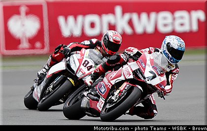 superbike_017_wsbk_2013_angleterre_silverstone.jpg
