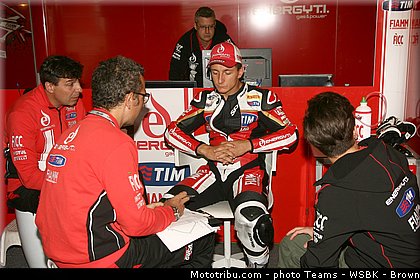 superbike_badovini_007_wsbk_2013_angleterre_silverstone.jpg