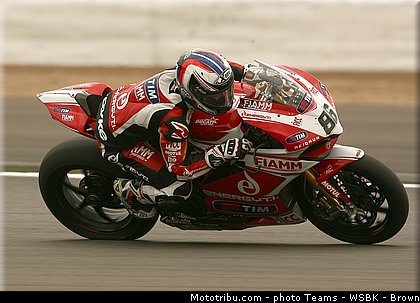 superbike_badovini_008_wsbk_2013_angleterre_silverstone.jpg