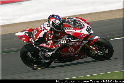 superbike_badovini_015_wsbk_2013_angleterre_silverstone.jpg
