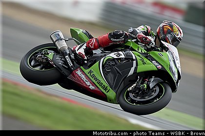 superbike_baz_006_wsbk_2013_angleterre_silverstone.jpg