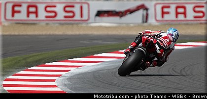superbike_checa_002_wsbk_2013_angleterre_silverstone.jpg