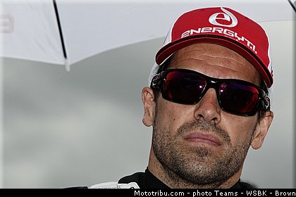 superbike_checa_003_wsbk_2013_angleterre_silverstone.jpg