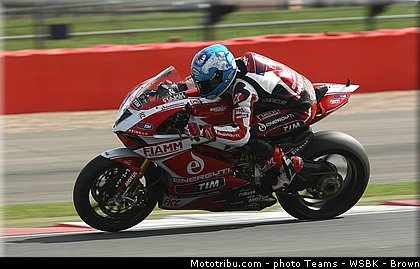 superbike_checa_006_wsbk_2013_angleterre_silverstone.jpg