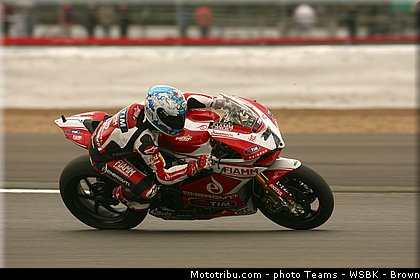 superbike_checa_011_wsbk_2013_angleterre_silverstone.jpg
