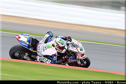 superbike_cluzel_013_wsbk_2013_angleterre_silverstone.jpg
