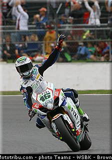 superbike_cluzel_016_wsbk_2013_angleterre_silverstone.jpg