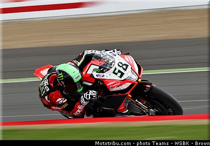 superbike_laverty_004_wsbk_2013_angleterre_silverstone.jpg