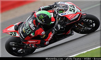 superbike_laverty_005_wsbk_2013_angleterre_silverstone.jpg