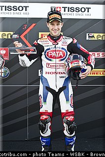 superbike_rea_003_wsbk_2013_angleterre_silverstone.jpg