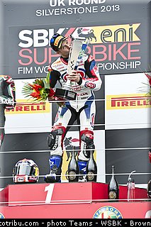 superbike_rea_025_wsbk_2013_angleterre_silverstone.jpg