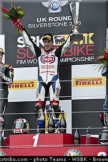 superbike_rea_026_wsbk_2013_angleterre_silverstone.jpg