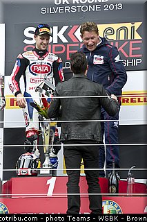 superbike_rea_027_wsbk_2013_angleterre_silverstone.jpg