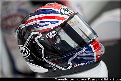superbike_rea_030_wsbk_2013_angleterre_silverstone.jpg