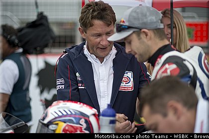 superbike_rea_031_wsbk_2013_angleterre_silverstone.jpg