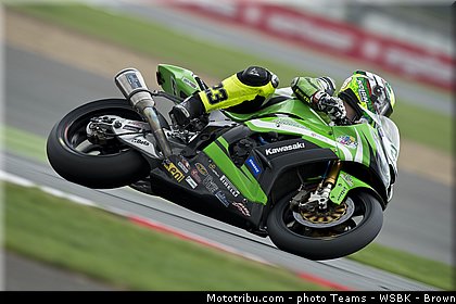 superbike_sandi_001_wsbk_2013_angleterre_silverstone.jpg
