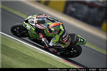 superbike_sykes_006_wsbk_2013_angleterre_silverstone.jpg