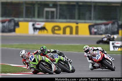 supersport_003_wsbk_2013_angleterre_silverstone.jpg