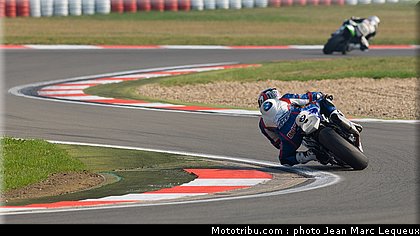 1000stk_bussolotti_004_wsbk_2013_allemagne_nurburgring.jpg