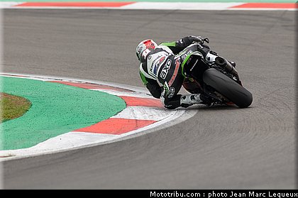 1000stk_crea_001_wsbk_2013_allemagne_nurburgring.jpg