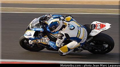 1000stk_gildenhuys_001_wsbk_2013_allemagne_nurburgring.jpg