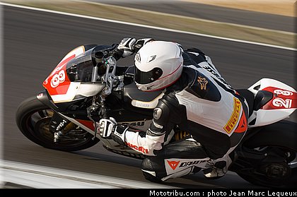 1000stk_moser_003_wsbk_2013_allemagne_nurburgring.jpg