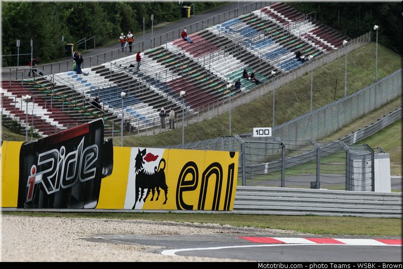 superbike_ambiance_020_allemagne_nurburgring_2013