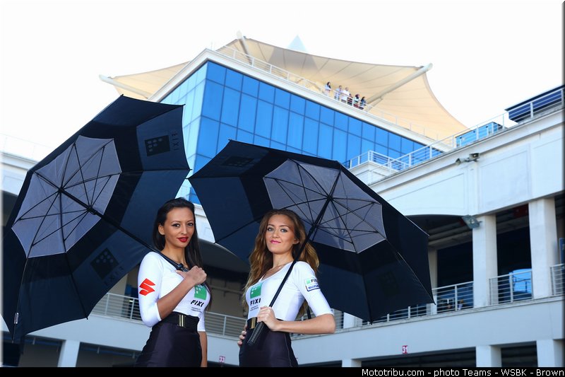 superbike_pit_babe_001_turquie_istanbul_2013
