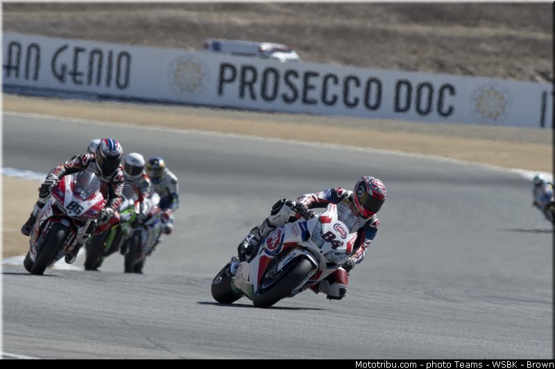 037_wsbk_2013_usa_laguna_seca