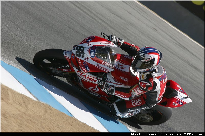badovini_009_wsbk_2013_usa_laguna_seca