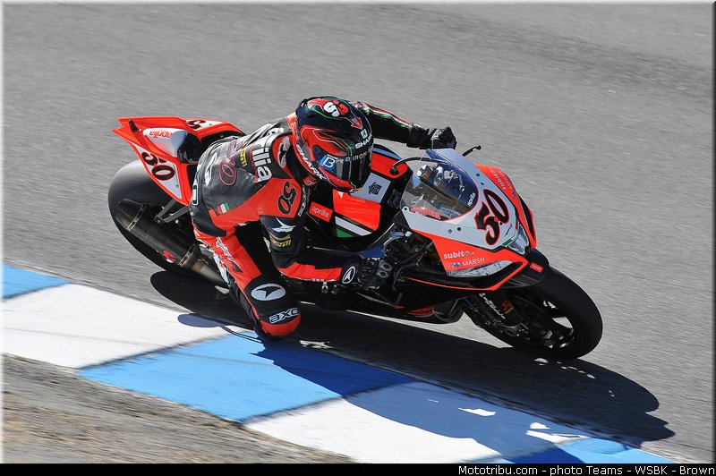 guintoli_003_wsbk_2013_usa_laguna_seca