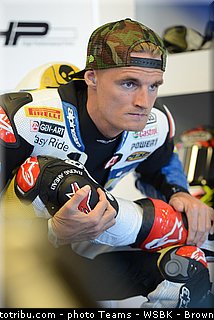 davies_001_wsbk_2013_usa_laguna_seca.jpg