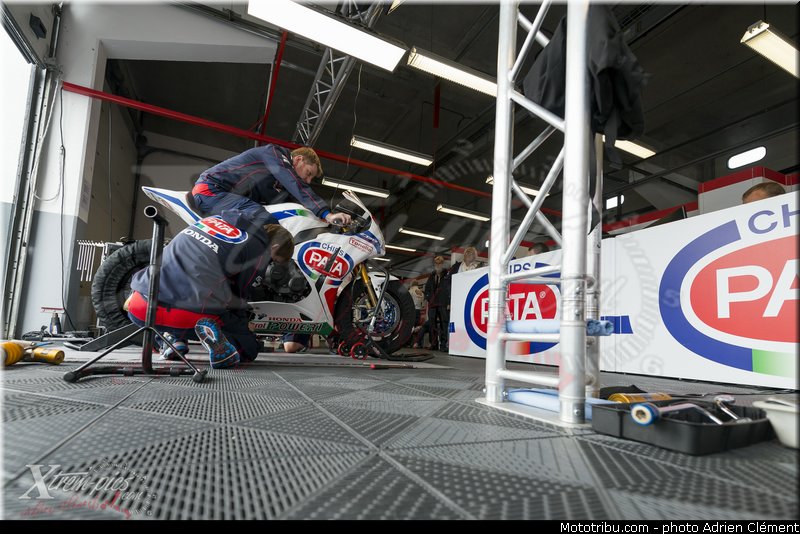 superbike_ambiance_004_france_magny_cours_2013