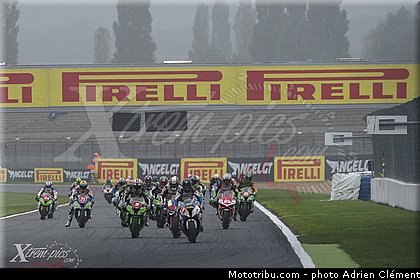 1000_superstock_002_france_magny_cours_2013.jpg